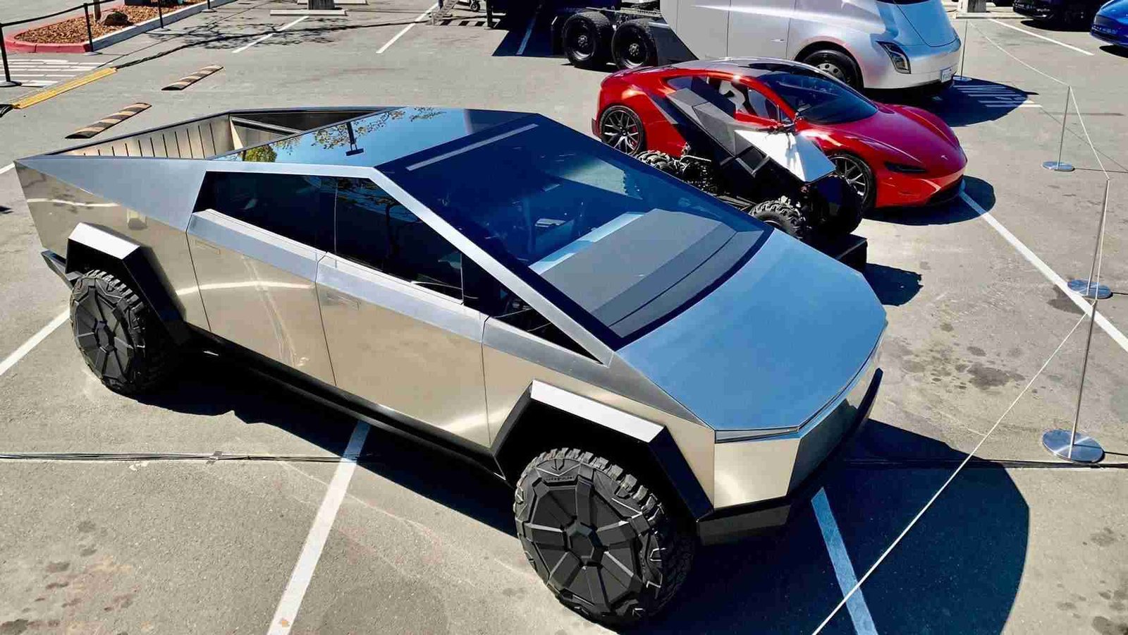 Tesla Only Recently Finalized The Cybertruck’s Design, Dimensions