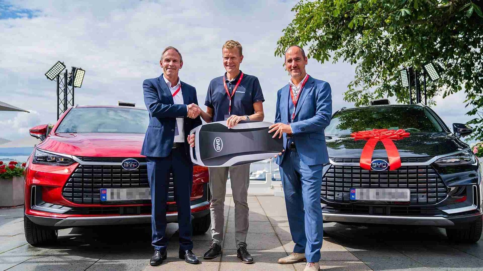 BYD Delivers First Electric Cars To Customers In Norway