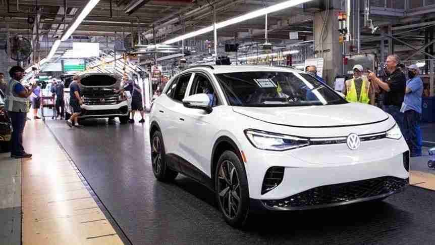 First VW ID.4 electric car made at Chattanooga; mass production starts in 2022