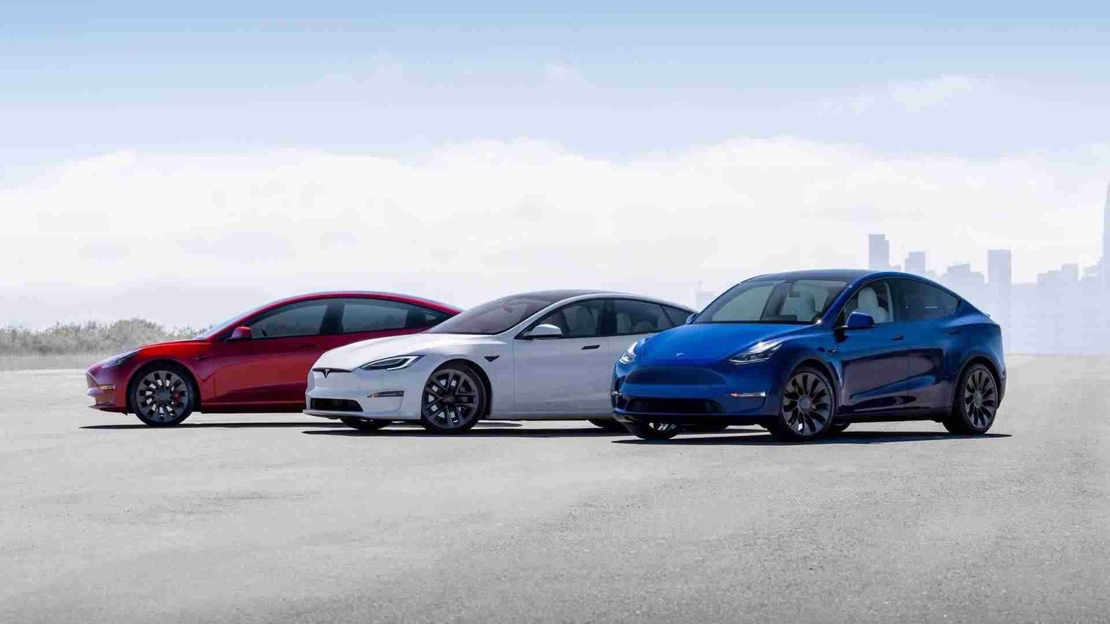UK Climate Spokesperson Doesn’t Fancy EVs, UK Drivers Disagree