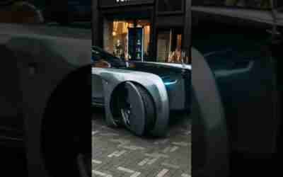 rolls Royce Phantom ? future car 2050 ????