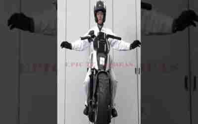 Insane Self-balancing Motorbike #shorts