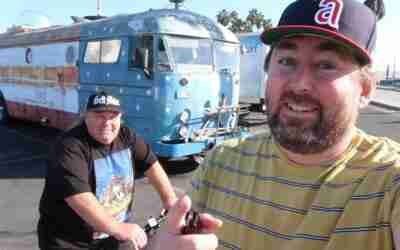 An Unplanned Scooter Tour of Venice Beach & Santa Monica with German in Venice on Thanksgiving Eve