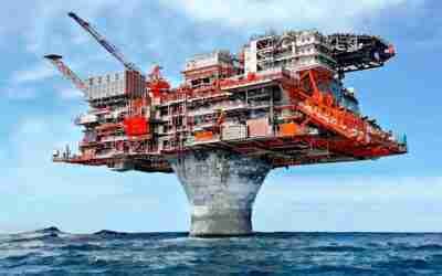 THIS IS HOW OIL IS EXTRACTED IN THE OCEAN