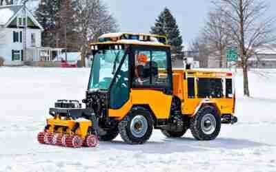 INCREDIBLE SNOW REMOVAL EQUIPMENT OF A COMPLETELY NEW LEVEL