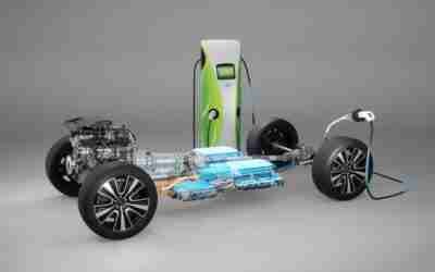 Classic Mini conversions; plug-in Range Rover; Tesla, Kia Niro EV, and Ford Mach-E satisfy: Today’s Car News