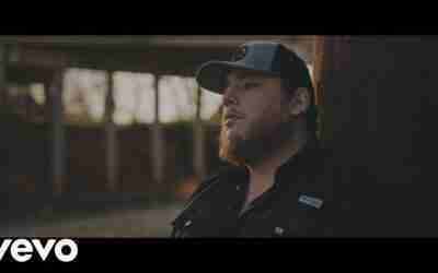 Luke Combs – One Number Away