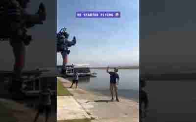 jet pack ? Most viral video on tiktok #Shorts #SHVS #Treanding #jetpack #jetpacks #jetpackjoyride