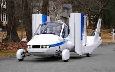 ► Flying Car – Terrafugia Transition street-legal aircraft