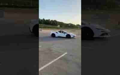Do electric cars accelerate faster? #cars #shorts