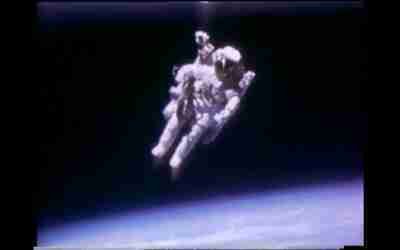 Astronaut Bruce McCandless II Floats Free in Space
