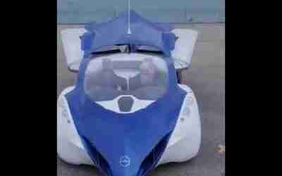 आ गई उड़ने वाली पहली car #shorts #flyingcar #india #indian #pakistan #hindi