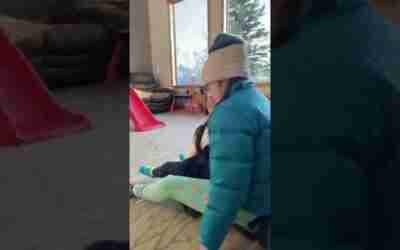 AMAZING 3 YEAR OLD GIRL ENJOYS HOVERBOARD #shorts #hoverboard