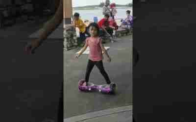 main Hoverboard di pinggir pantai Ancol #hoverboard #ancol