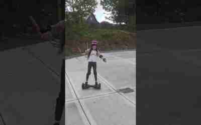 Hoverboard with the safety stuff