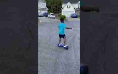 Fast spinning on my hoverboard Izzy #shorts #viral #cooltricks #hoverboard
