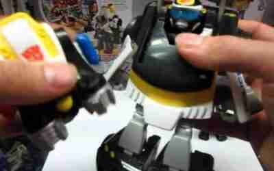 Protoman Reviews: Transformers Rescue Bots Chase the Police-Bot and Jack Tracker with Jetpack