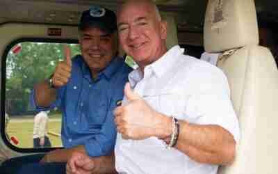 How Jeff Bezos Travels