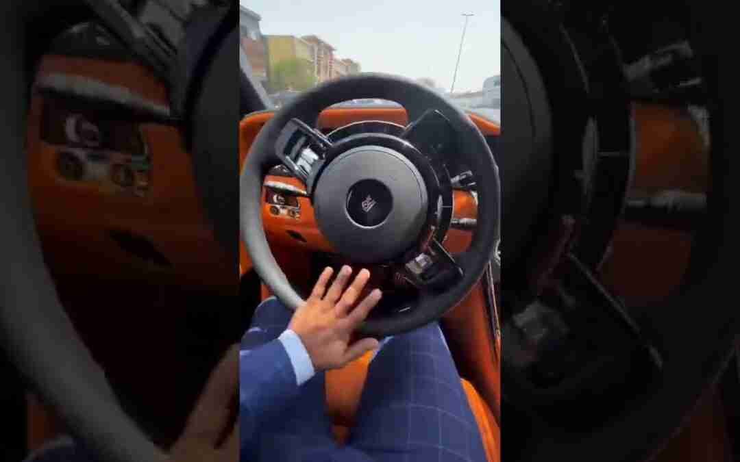 Rolls Royce's car driving #short  # Rolls-Royces #car