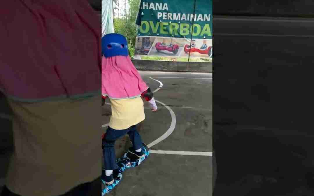 Nisa Naik HoverBoard