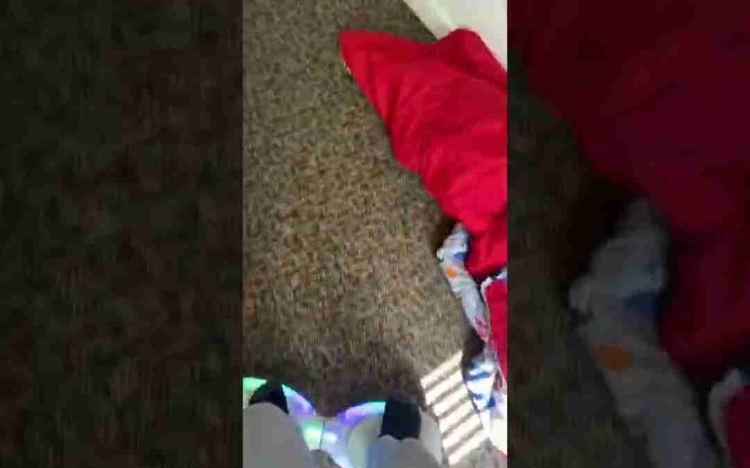 Can’t touch anything with hoverboard so I lose!!!