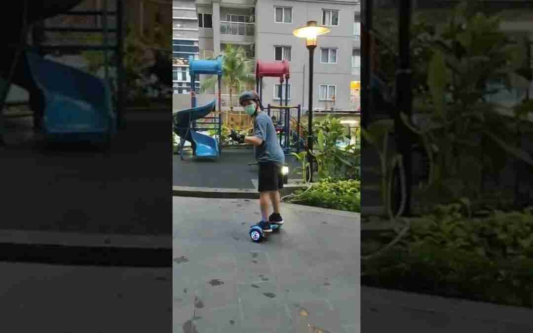 Hoverboard -backwards
