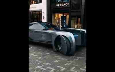 Futuristic Rolls Royce's #short #futuristic #rollsroyce