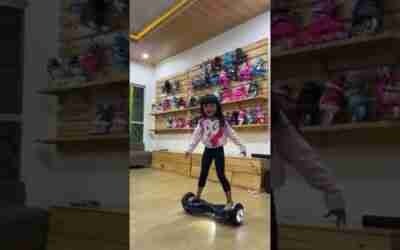 Pertama kali samantha main hoverboard #shorts