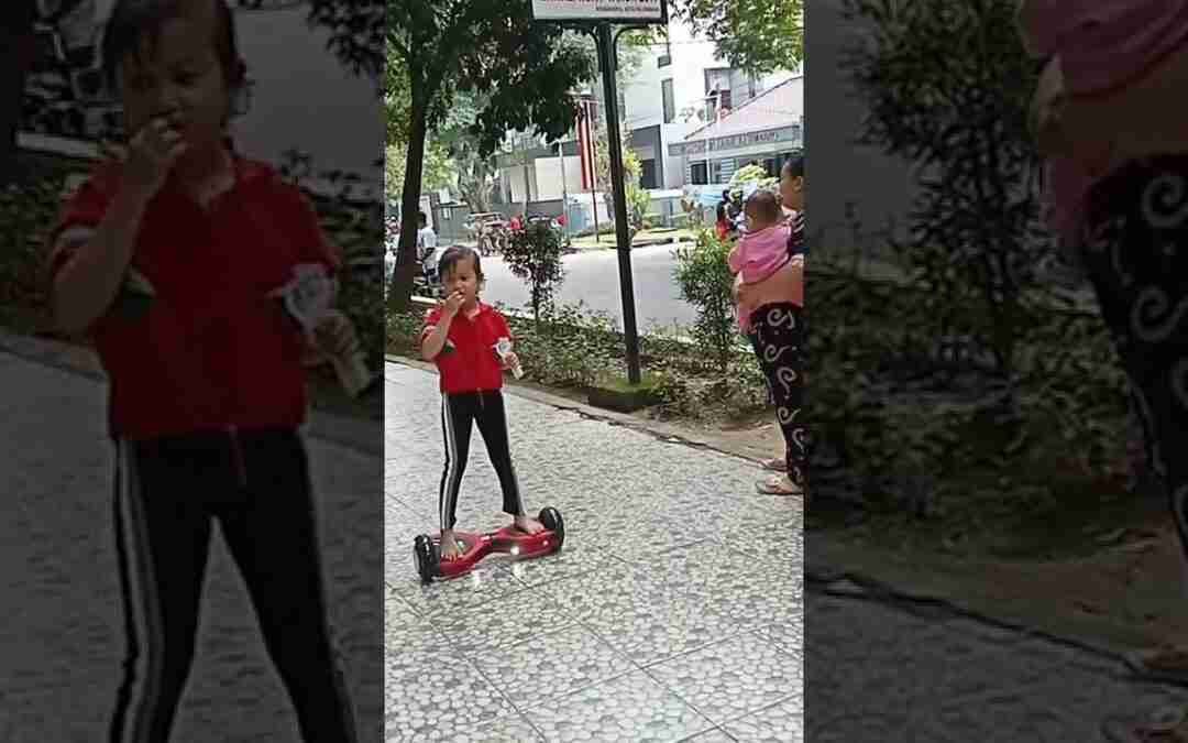 #hoverboard #hoverskirt #mainananak #main #board #hover #mobilan #skate #skateboard