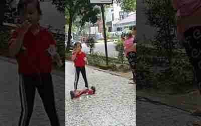 #hoverboard #hoverskirt #mainananak #main #board #hover #mobilan #skate #skateboard