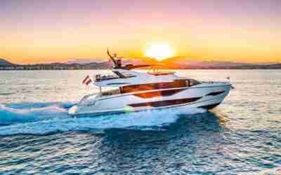 Sunseeker Ocean 90: The Perfect Yacht for the Perfect Day