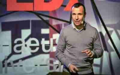 How to practice emotional first aid | Guy Winch