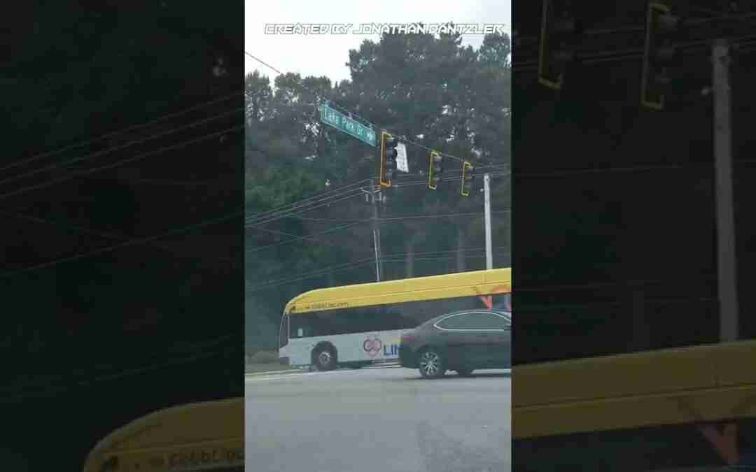 1 CobbLinc Gillig BRT Bus in Cobb County 5/25/2022