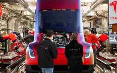 Inside Tesla's INSANE NEW $7 Billion Semi Truck Factory