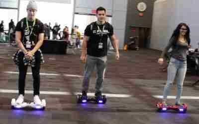 RACING HOVERBOARDS AT COMIC CON!!