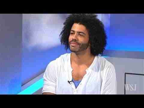 'Hamilton' Star Daveed Diggs on Show's Rap Influences