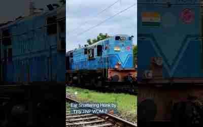 Madly Honking ALCo WDM7🚂 moves Light towards TONDIARPET #shorts