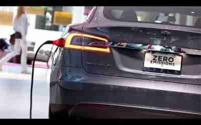 Tesla Earnings Top Estimates; Elon Musk Predicts Strong Growth