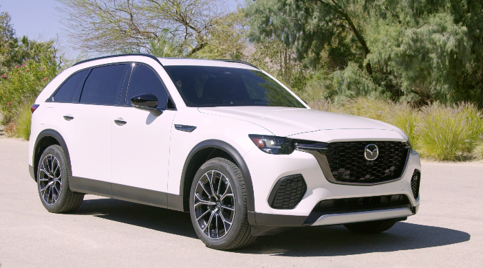 Flash Drive: 2025 Mazda CX-70