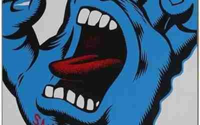 SANTA CRUZ Screaming Hand 8.25in x 31.8in Skateboard Decks