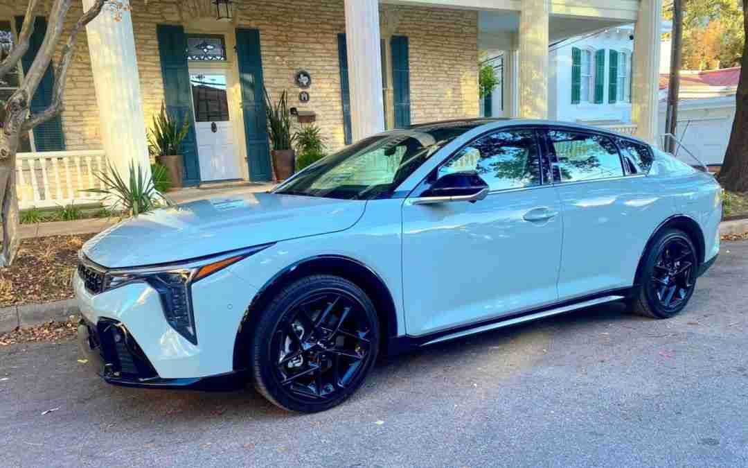 Flash Drive: 2025 Kia K4