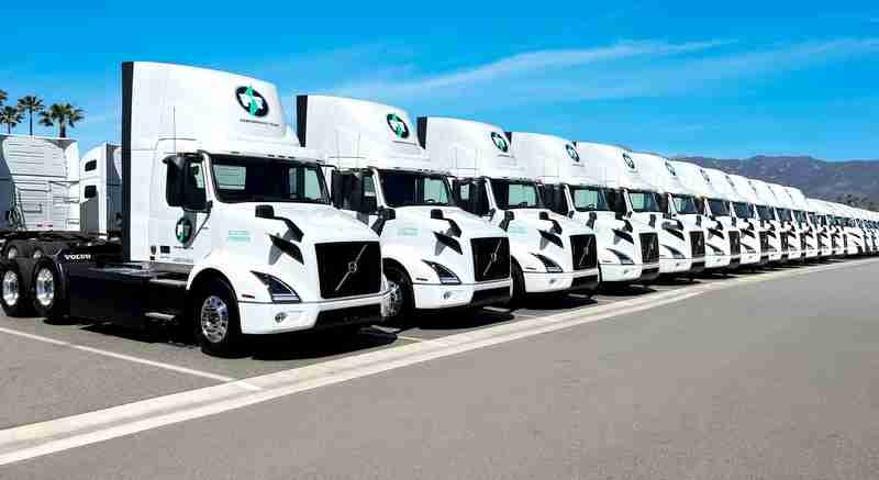 Sustainable Freight: The Future of Long-Haul EV Trucks