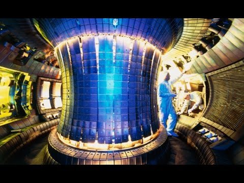 Nuclear Fusion Reactor – Tokamak – Stellarator