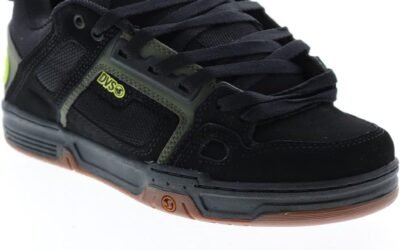 DVS Skateboard Shoes Comanche Black/Olive/Gum Size 9