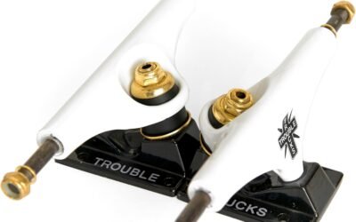 Trouble Trucks Skateboard Truck Hollow Light – 134 mm Hanger 8.00 ” Axle – Black/White – Set of 2 (T12)