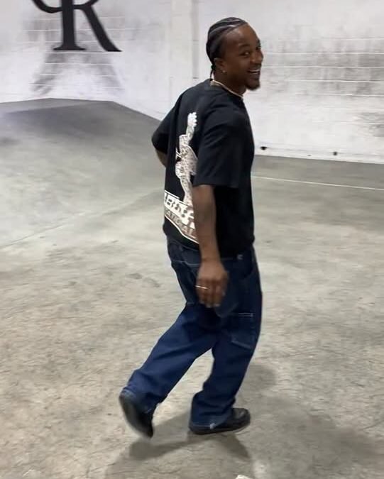 @ll.cool.tre @prod @jon1of1 @trentmcclung: @alexkissinger
#primitiveskatepar…