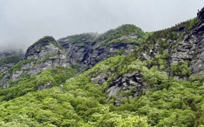 Take a Hike | Smugglers’ Notch Resort Vermont